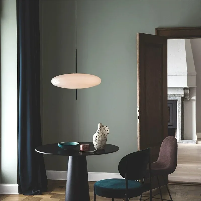 

Minimalist oval design Pendant Light Nordic Personality Creative UFO Restaurant Light Retro Bedroom Pendant Light