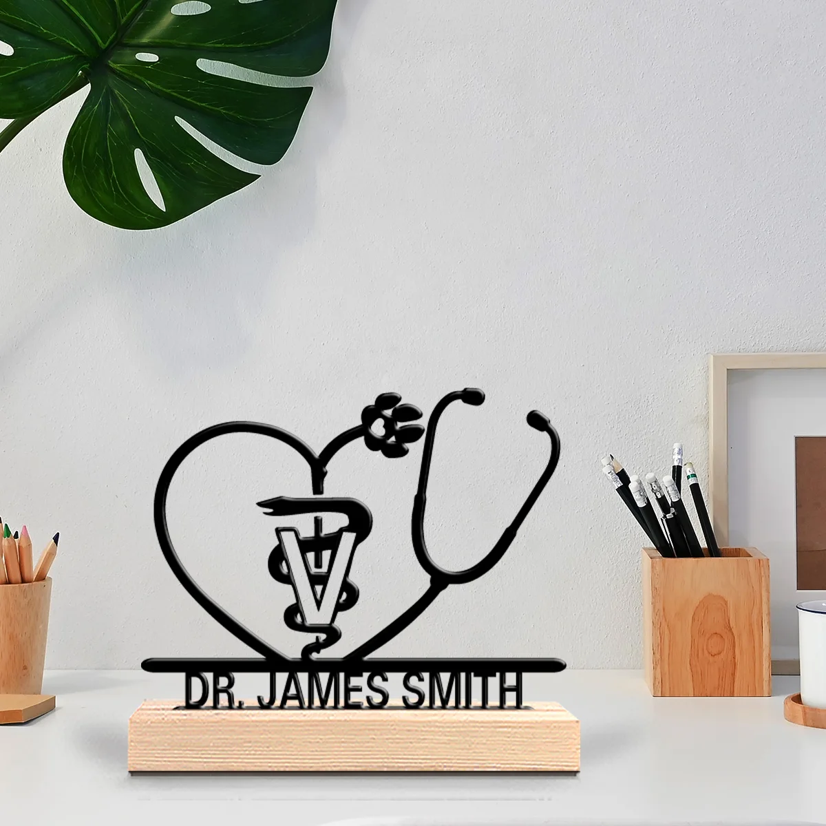 1pc Fashion Personalized Custom Stethoscope Metal Statues Suitable For Doctors Medical Staff Desktop Decorative Art Office