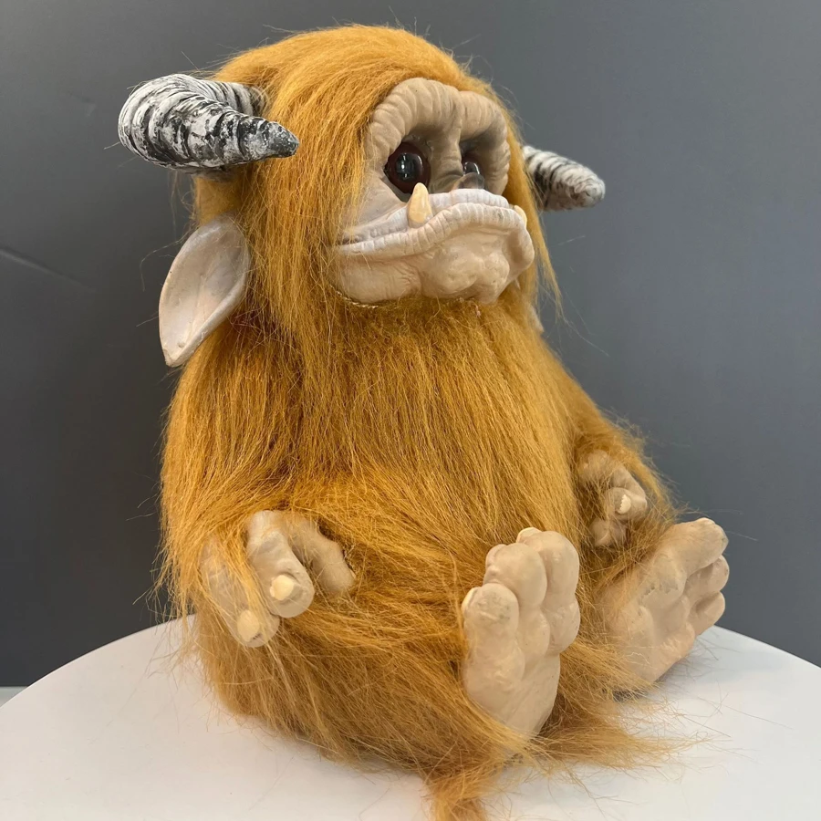 1 x braune, pelzige Monster-Latex-Puppendekoration mit großem Mund, Heimdekoration, Büroplatzierung, Geburtstagsgeschenk – Detail 3