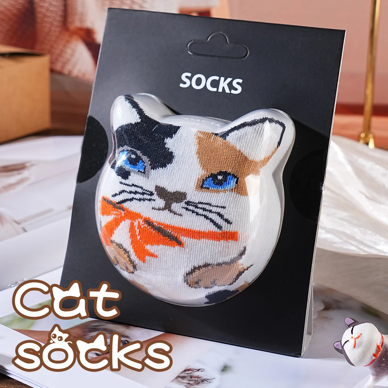 1 pair of unisex short socks with a novel and interesting animal cat design, gift box socks, creative socks, fashionable and trendy style, comfortable and breathable, suitable for parties, casual wear, Valentine's Day, Halloween, birthdays, Christmas, New Year, Thanksgiving, autumn and winter, all-season style, creative gift box