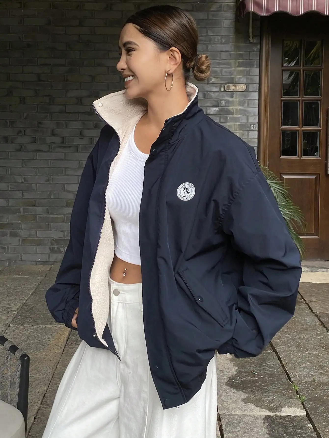 เสื้อแจ็คเก็ตซิปคอสูงแขนยาวทรงหลวมลาย DAZY สำหรับผู้หญิง