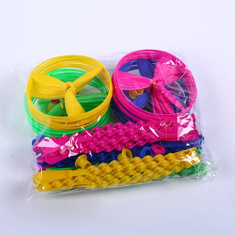 80PCS 어린이 야외 대나무 잠자리 비행 장난감 접시 안전 다채로운 어린이 교육 재미있는 스포츠 클래식 플라이 장난감 선물