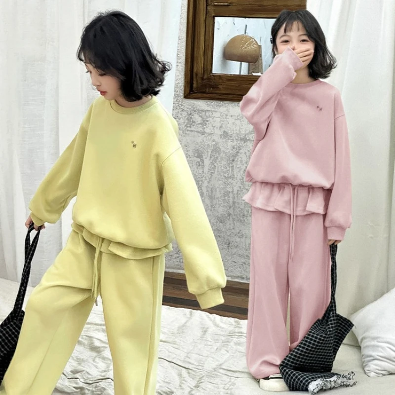 

Новинка 2025 года, осенняя однотонная кружевная толстовка с круглым вырезом на талии и широкие спортивные штаны, комплект из двух предметов