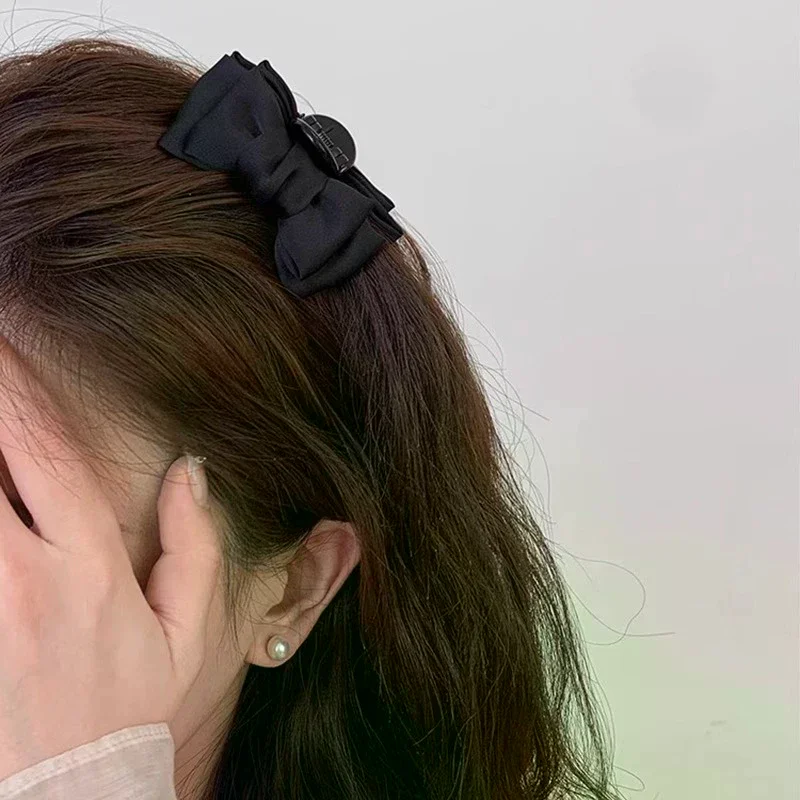 

2Pcs Black Bow Small Hair Claw Women Girl Hair Grab Clip Side Clip Forehead Bangs Hair Styling Clip Sweet Headdress