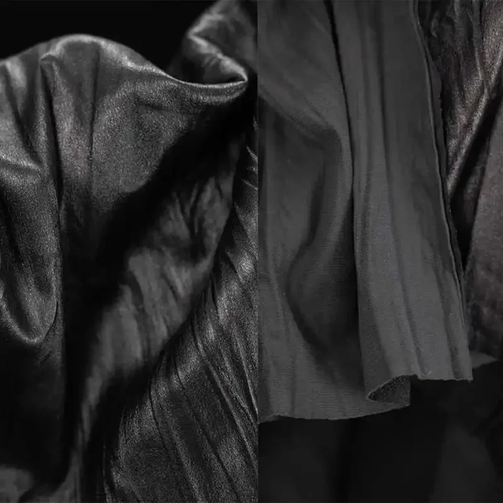 قماش جلدي عمودي أسود سميك متجعد لمعطف التنورة ملابس عصرية مصممة إبداعية خياطة يدوية لكل متر من القماش #1