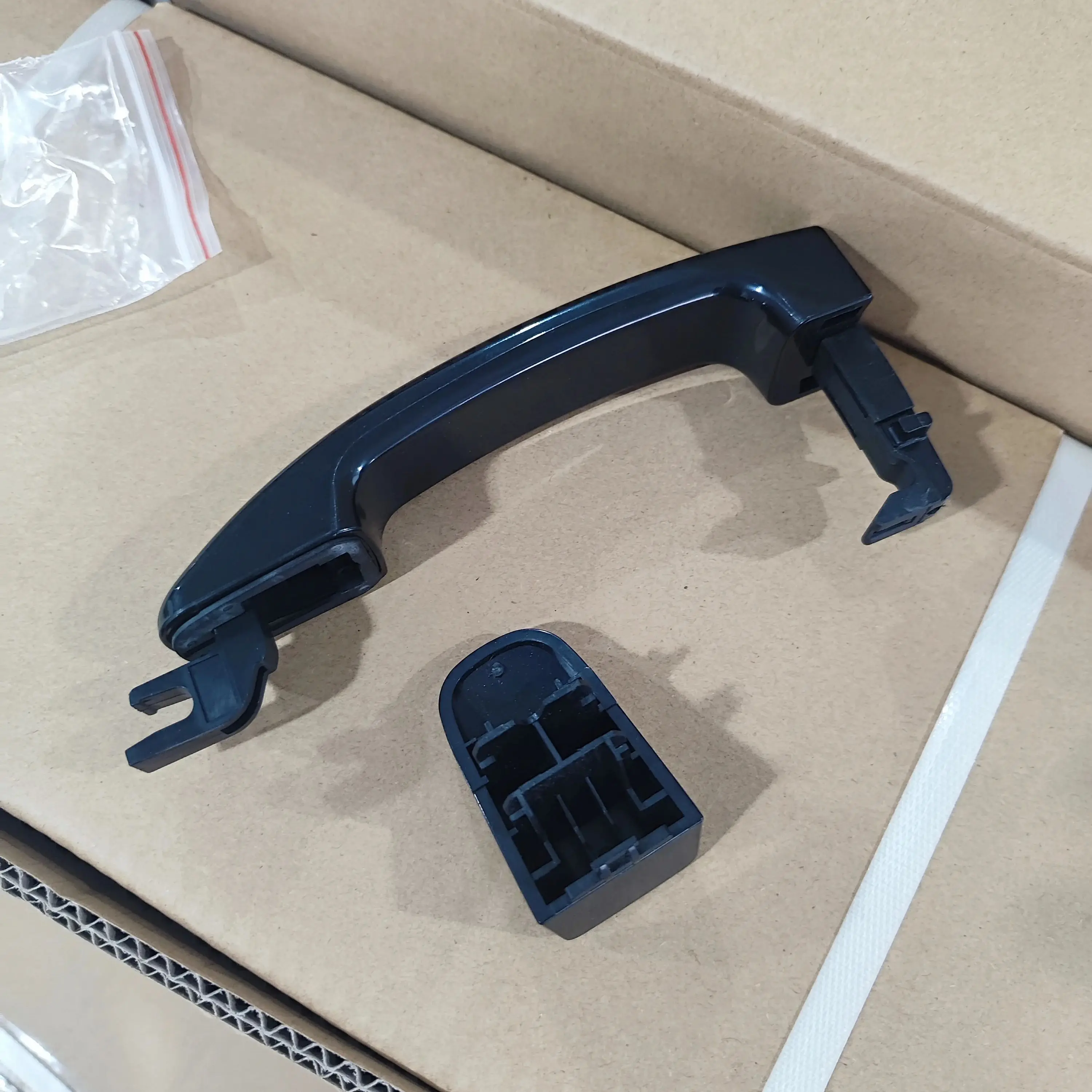 مقبض الباب الخارجي لمازدا BT50 2012-2020 فورد رينجر 2012-2021 ايفرست T6 T7 كروم وأسود