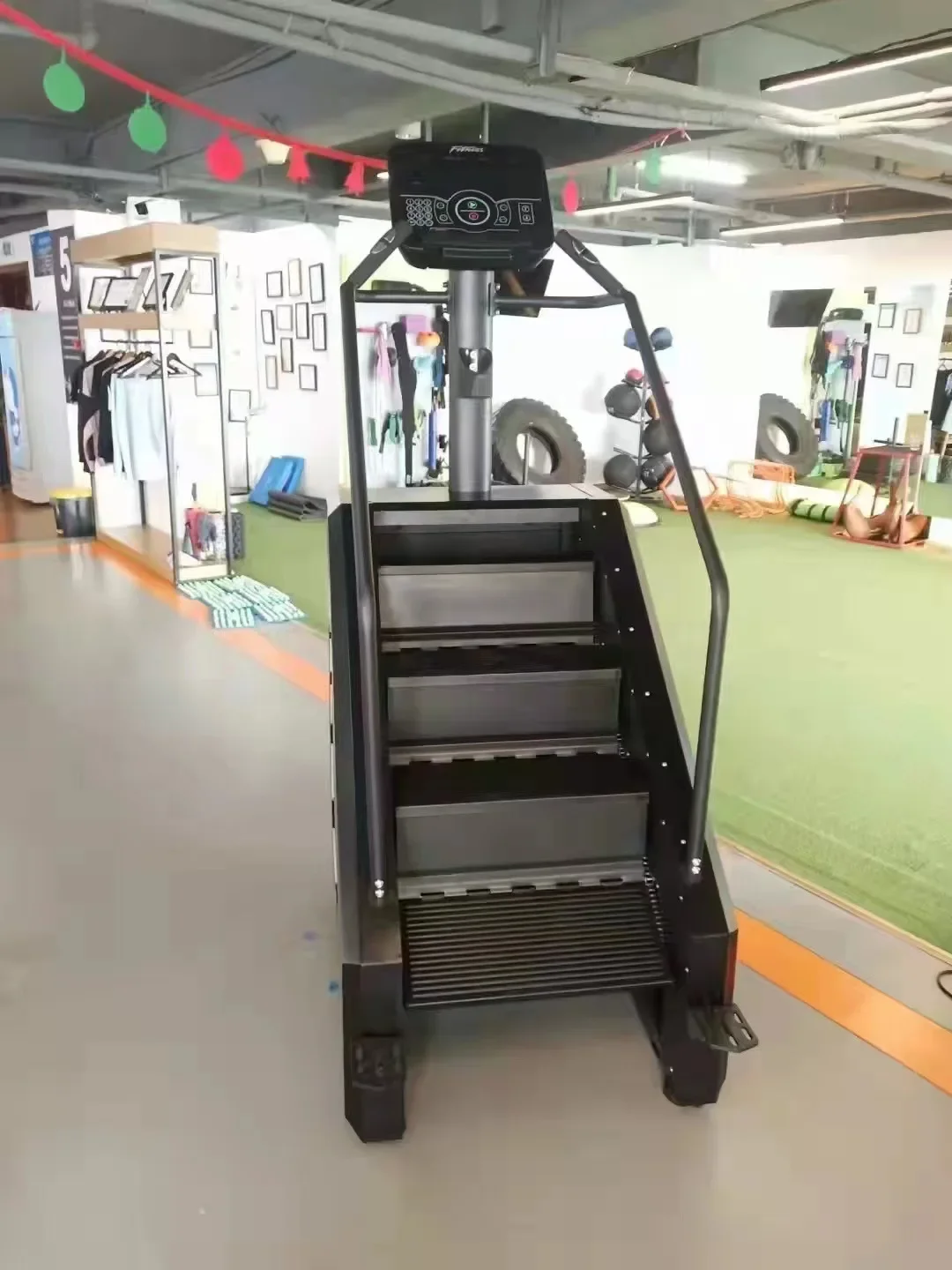 2024 Komercyjna siłownia Sprzęt fitness Schody Cardio Stepper Machine Master Stair Climber Maszyna wspinaczkowa Maszyna do schodów