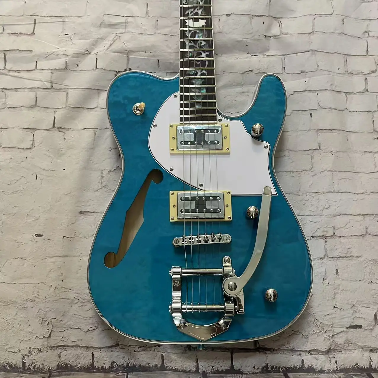 Electric Guitar TL Half hearted Electric Guitar, Transparent Blue Body Tiger Pattern Veneer, Factory Realistic Photo, Order and