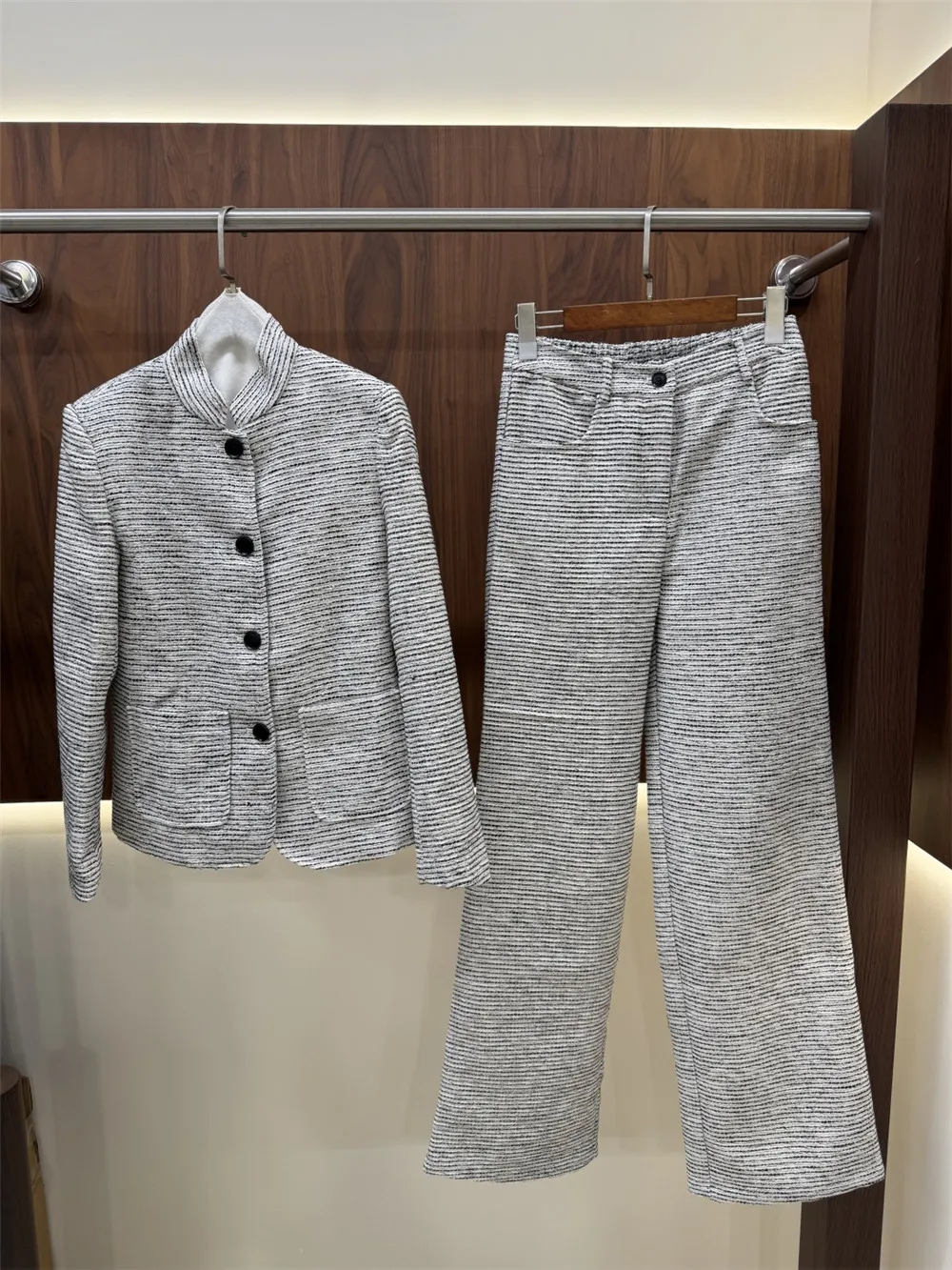2026 New Style Women's Wool Mixed Color Blazer Chic Classic Textured Stand Collar Woven Jacket Coat