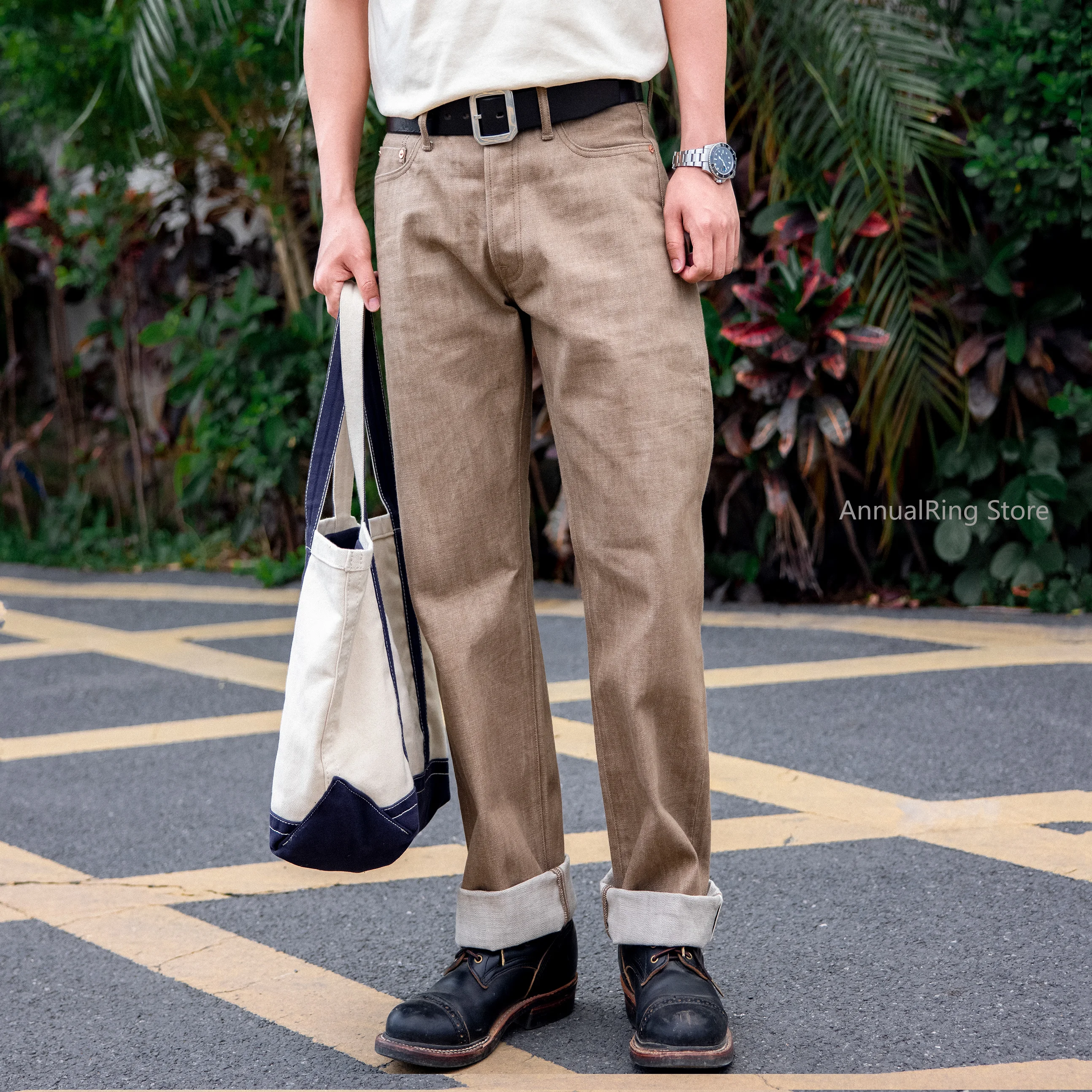 

Red Tornado American Jeans Men's Retro 18oz Loose Straight Brown Selvedge Denim Jeans 634 Version