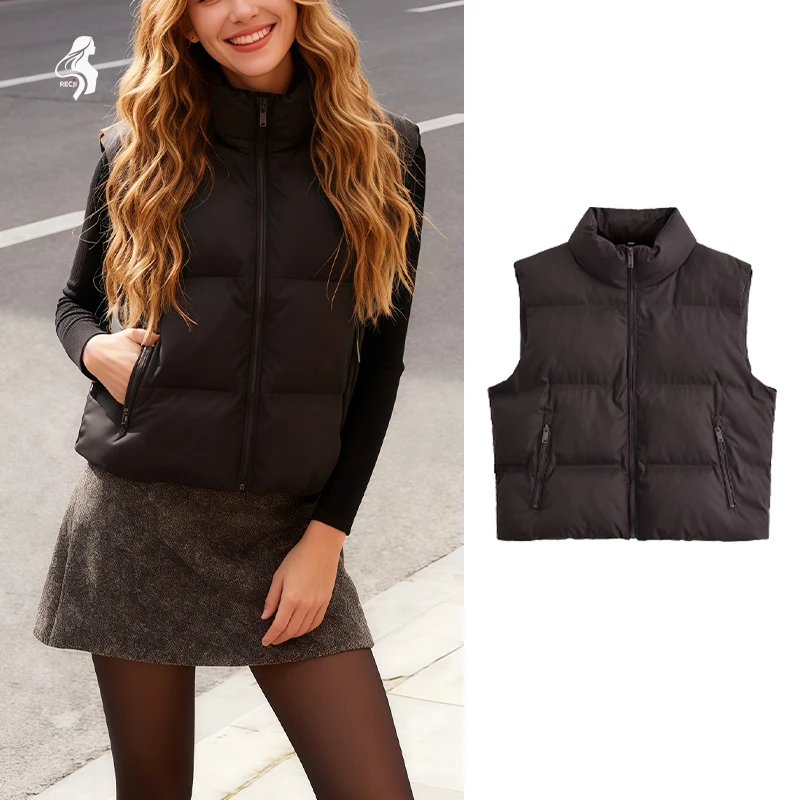 

Women's Cropped Puffer Vest - High Neck Zippered Sleeveless Padded Gilet with Pocketed Design for Winter Layering