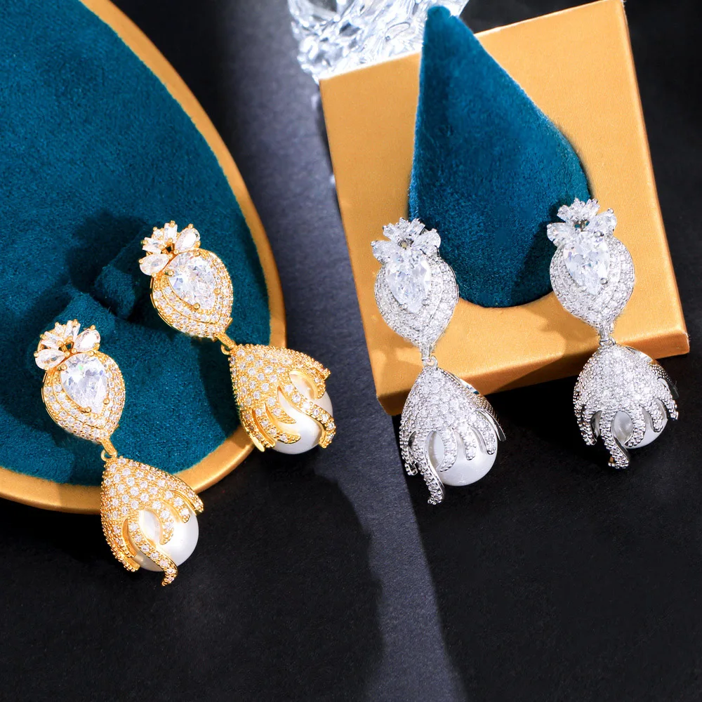 CWWZircons Glänzende CZ-Hängeohrringe, luxuriöse lange Perlen-Charm-Ohrringe für Damen, Hochzeits-Brautschmuck, Accessoire, Großhandel E0955 – Detail 8