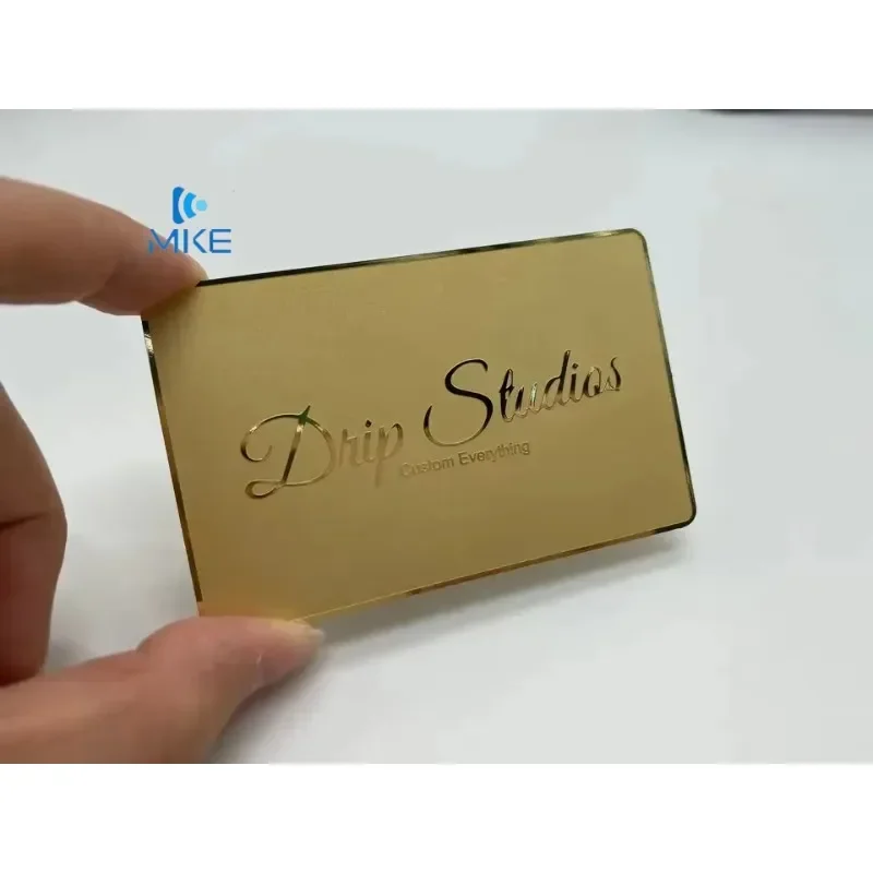 Tarjetas de metal comerciales con espejo plateado de lujo