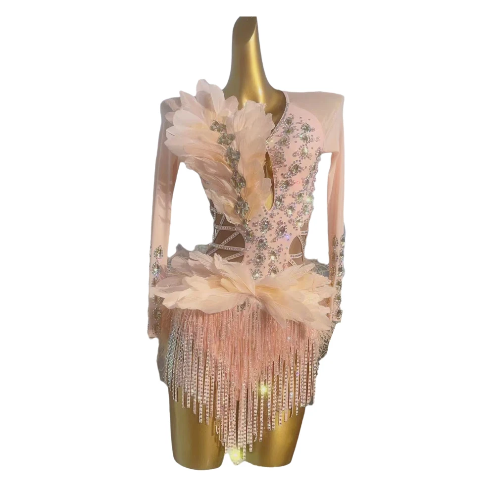 

Latin Dance Art Performance High end Customized Pink Big Feather Samba Dance High Flash Diamond Costume