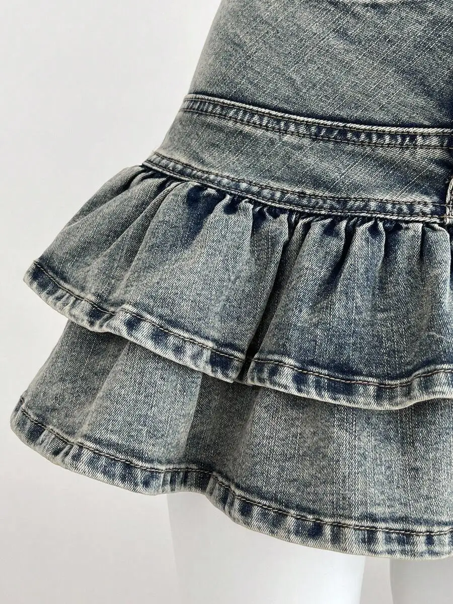 تنورة جينز نسائية عالية الخصر مع أزرار أمامية وحافة مزدوجة مكشكشة