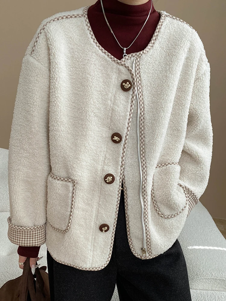 YERMORA White Pocket Button Casual Warm Jacket For Women O-Neck Long Sleeve Loose New Coat Fashion Tide Autumn Winter 2025