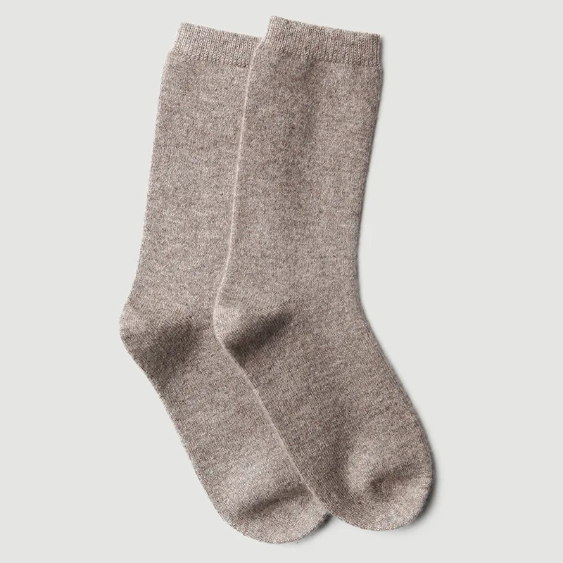 2026 Autumn Winter Thick Warm Cashmere Knitted Socks Solid Color Mid Length Unisex Wool Socks For Men And Women Daily Wear