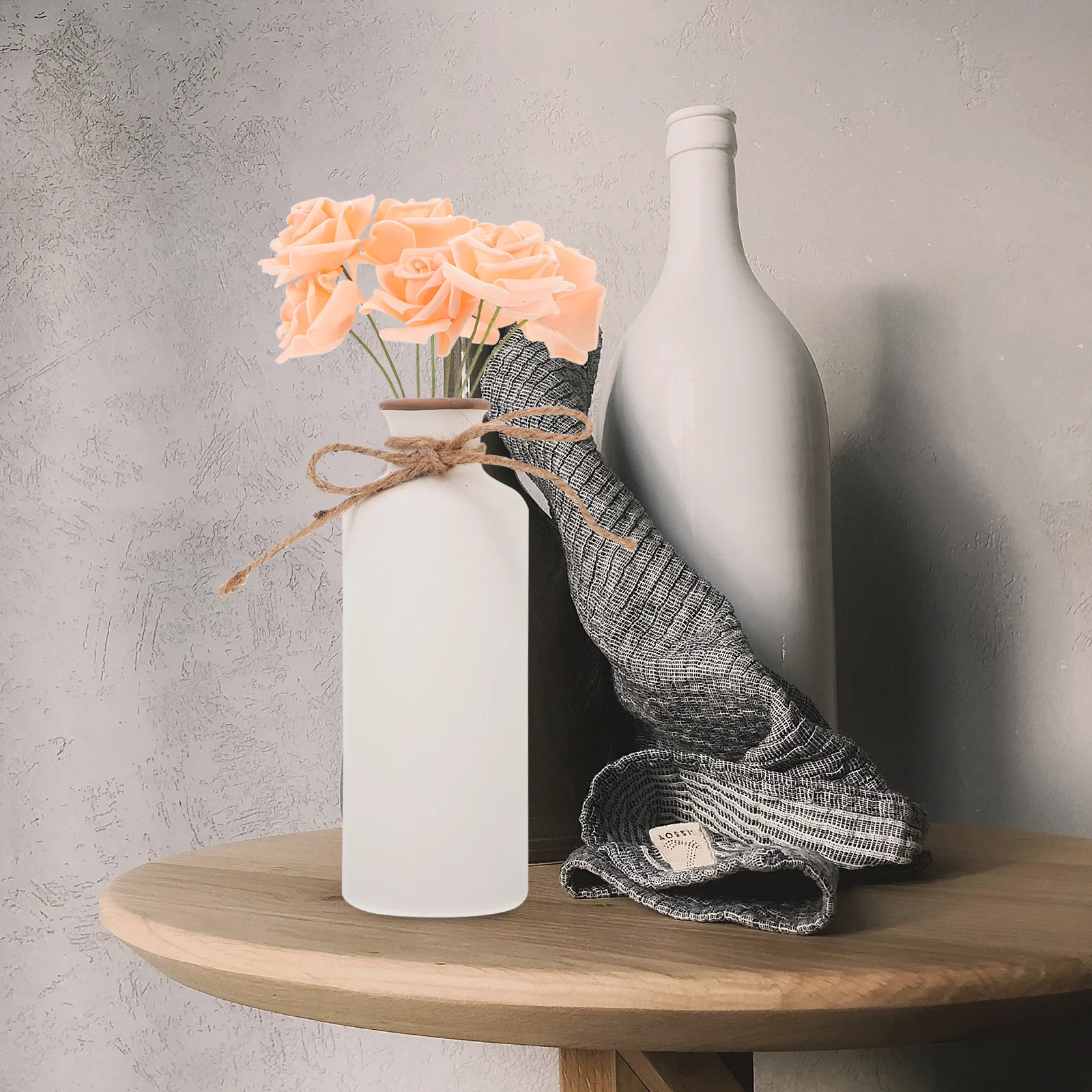 

1Pcs Ceramic Decorative Vase Sturdy Flower Arrangement Container Elegant Home Decor Aroma Bottle Fine Craftsmanship Chic Living