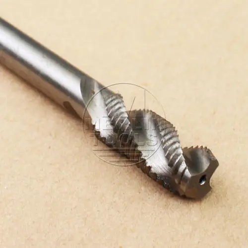 M14 x 1,0 métrico HSS espiral mano derecha grifo