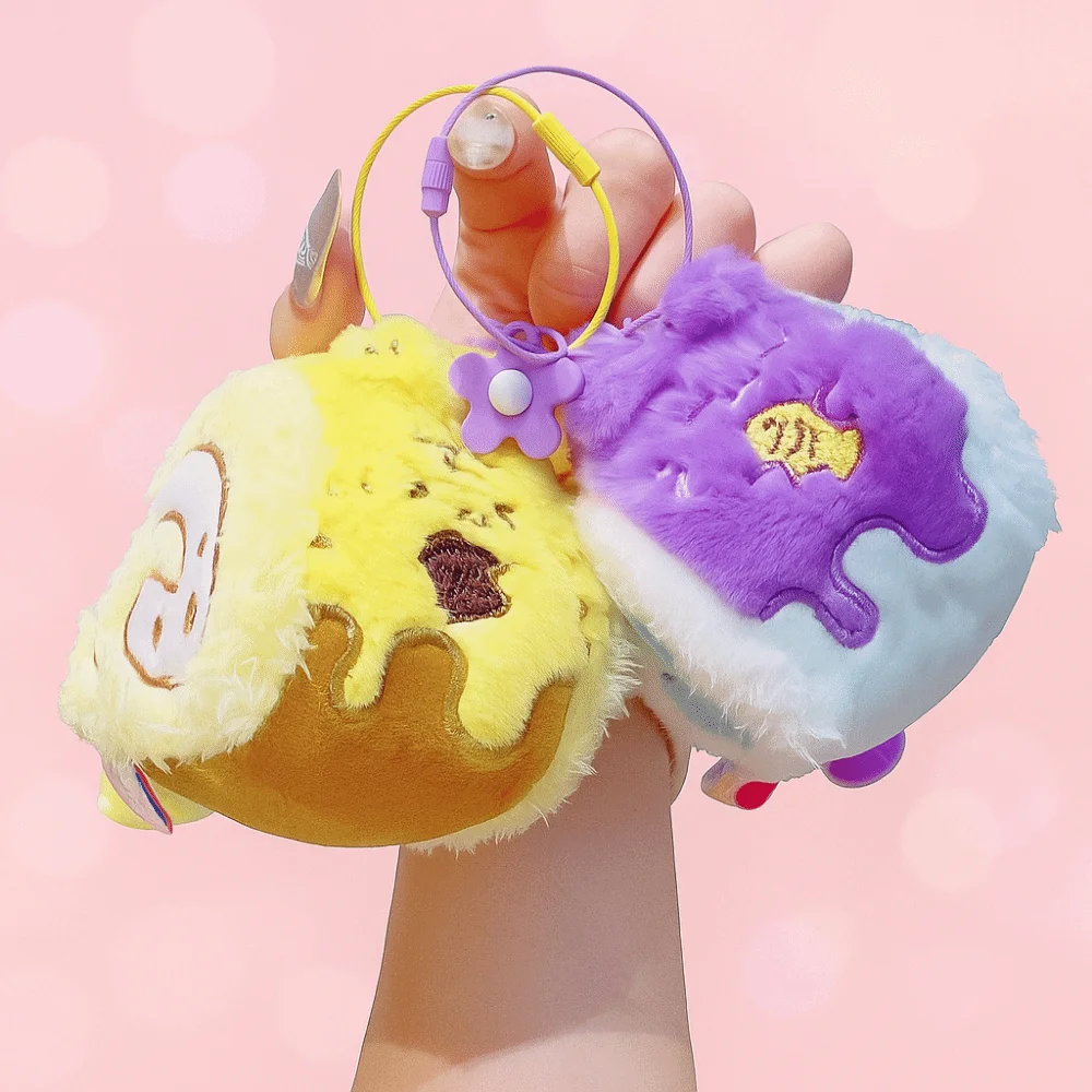 Animal Swiss Roll Pendant Cake Appearance Stuffed Swiss Roll Keychain 10cm Fluffy Cartoon Keychain Home Decoration