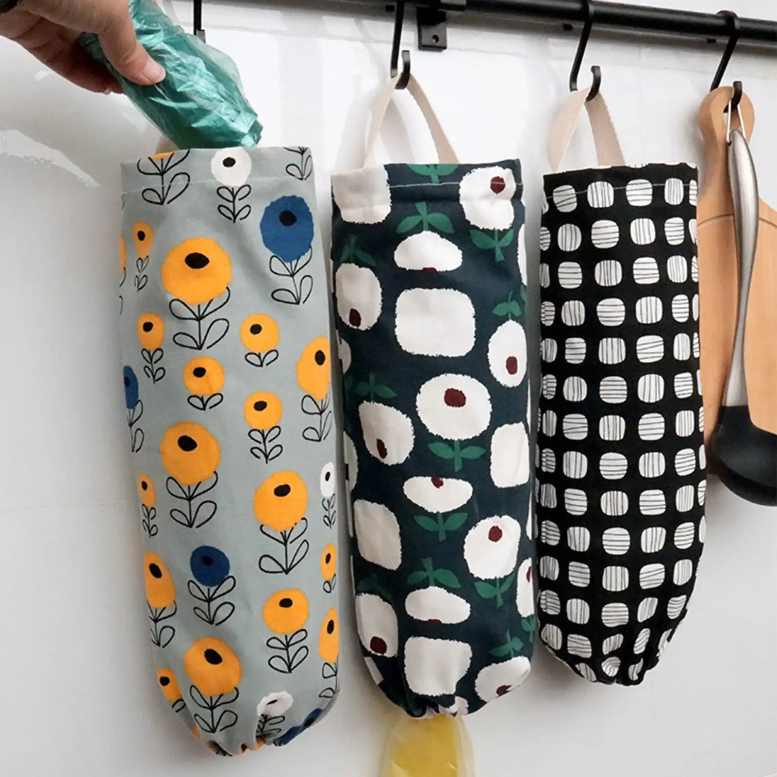 Garlic and ginger storage bag Kitchen hanging bag accessories Wall-mounted Cute Printing Thick Cotton Shopping Bag organizer