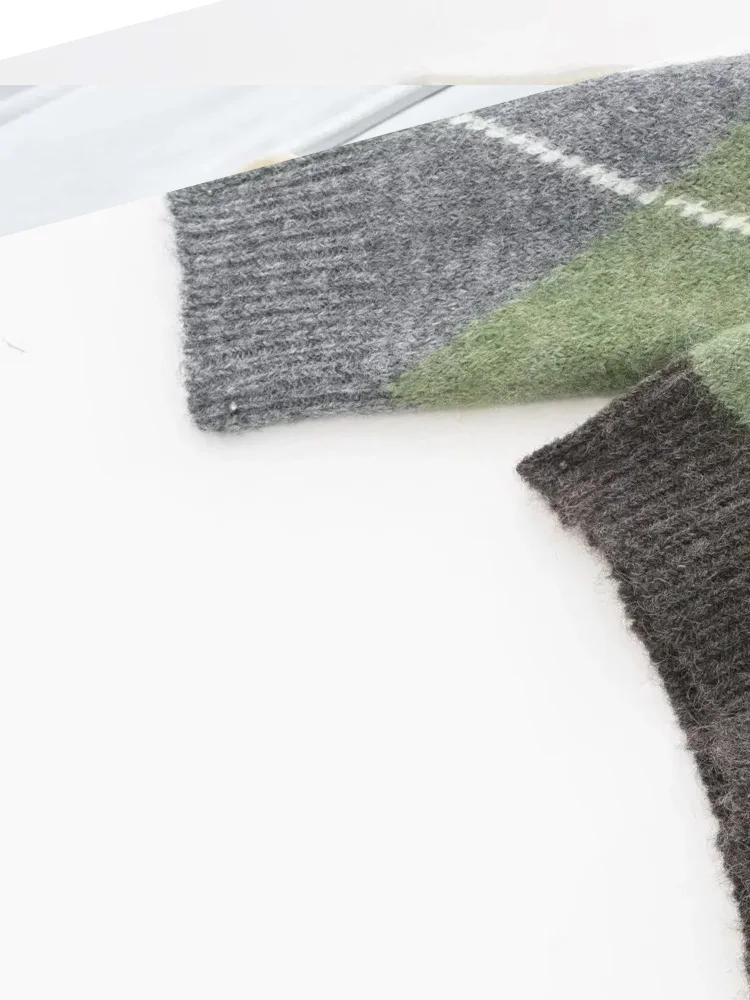 

HH 2026 Woman Winter Fashion Warm Long Sleeves V Neck Diamond-Shaped Pattern Knitted Pullover Female Loose Slim Knitted Top