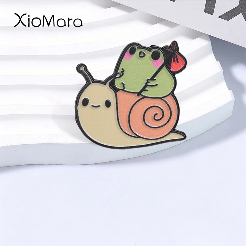 Cute Cartoon Frog Riding Snail Badge Funny Creative Animal Enamel Pins Fashion Lapel Metal Brooch Backpack Clothes Jewelry Gift