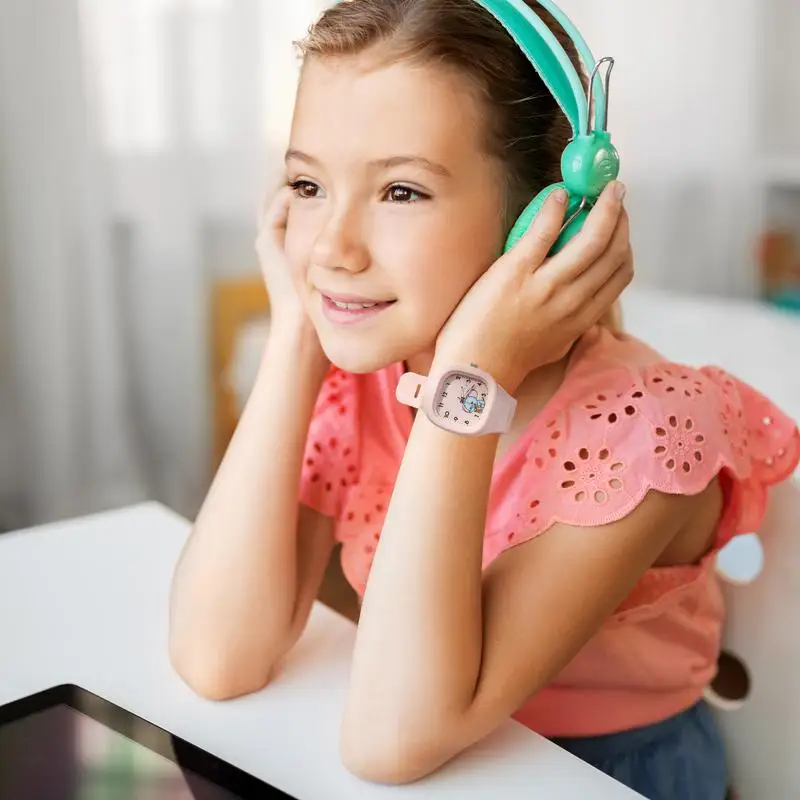 Lovely Kids Watch Waterproof Toddler Digital Watch Light Watch Luminous Square Silicone Fashion Watch For Boys Girls Ages 3-10