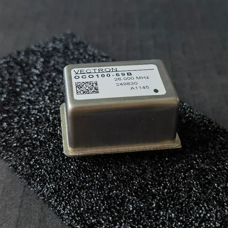 

2pcs OCO100-69B 26MHZ 12V OCXO constant temperature crystal oscillator square wave high precision