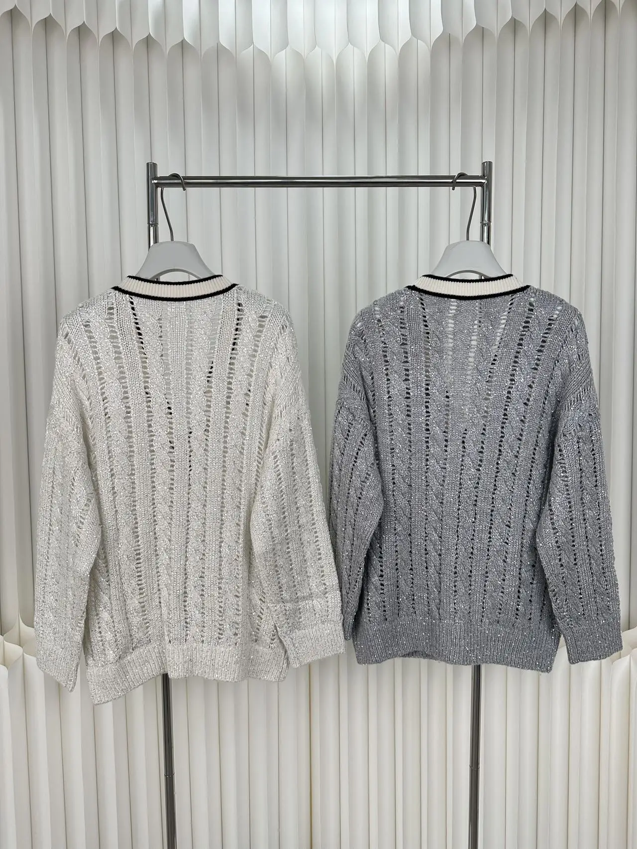 Elegant Glitter Hollow‑Knitted Cardigan Women V‑Neck Black‑White Trim Pocket Detail Button‑Front Outerwear