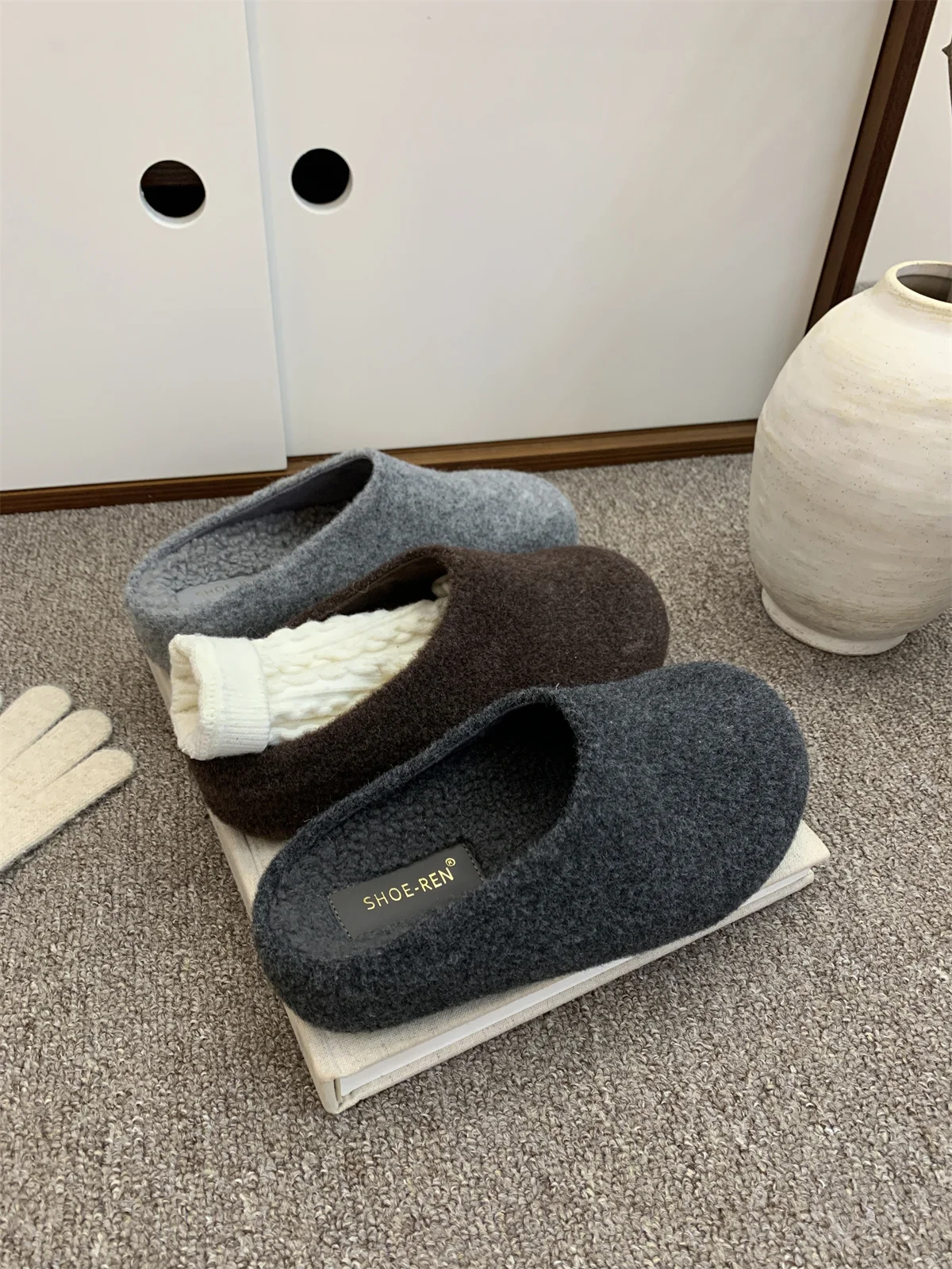 Walking Cozy Solid Color Half Slipper Women's Fashion Comfort Outdoor minimalist Style Design Women's Holiday Footwear Mules