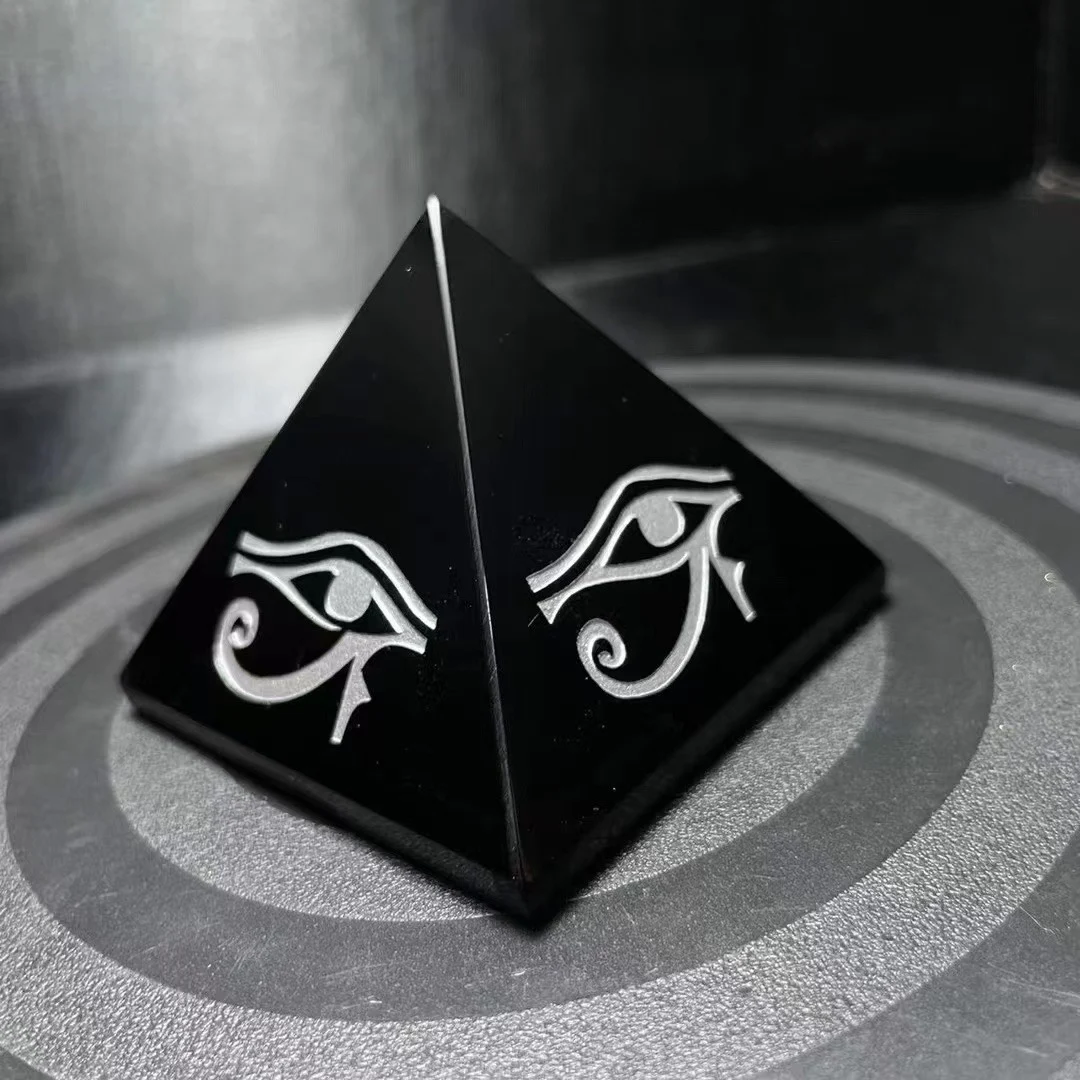 Feng Shui obsidian pyramid decoration  Pyramid of obsidian Eye of Horus beast black crystal tower 1pc