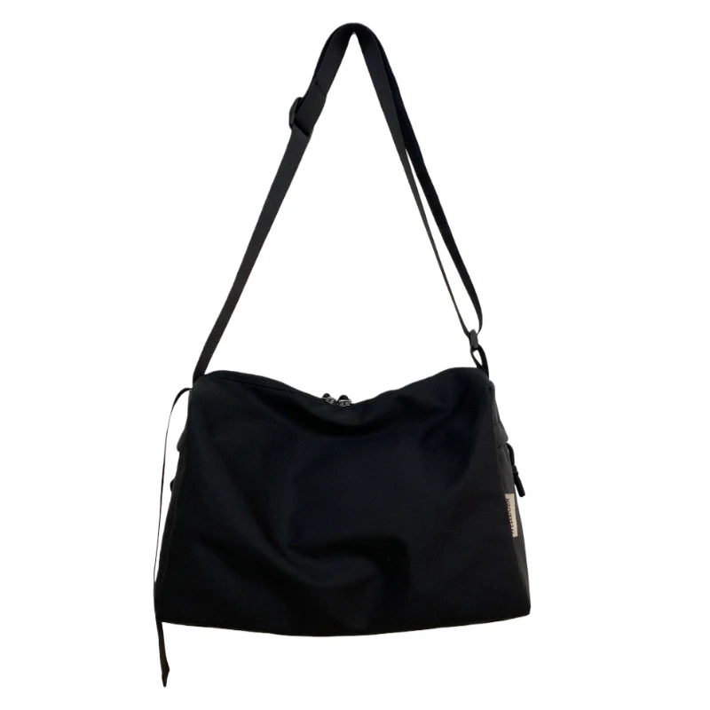 

Lightweight, sporty, minimalist style, large-capacity travel bag, crossbody bag, school and commute messenger bag, gym bag, yoga