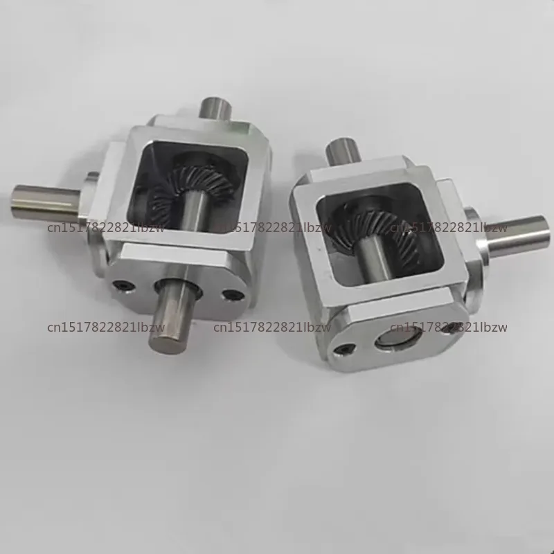 Small 1:1 T type cross commutator shaft diameter 10mm right angle drive gearbox bevel gearbox rotation