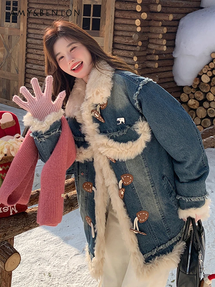 

2025 Winter New American Retro Women's Plush Patchwork Loose Thickened Washed Turn-down Collar Denim Quilted Jacket