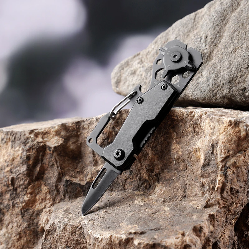 Outdoor multifunctional climbing button carabiner bottle opener portable high hardnessedcmini pocket folding knife