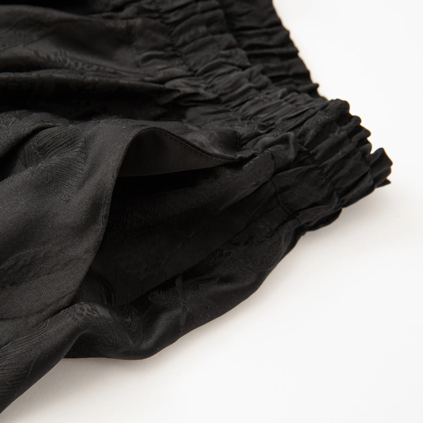 2025 Women's Spring/Summer New 100% Natural Mulberry Silk Jacquard Satin Elastic Waist Loose Black Wide Leg Pants