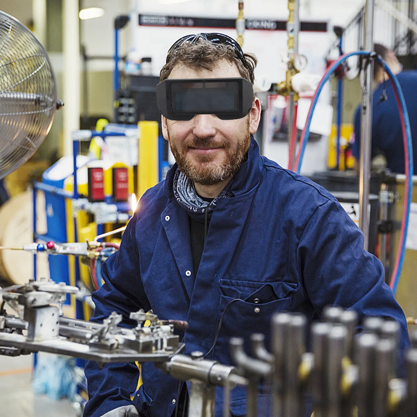 

1Pcs Professional Auto Darkening Welding Glasses Fast Dimming Safety Goggles Protective Solar Rechargeable Welding Mask Uv