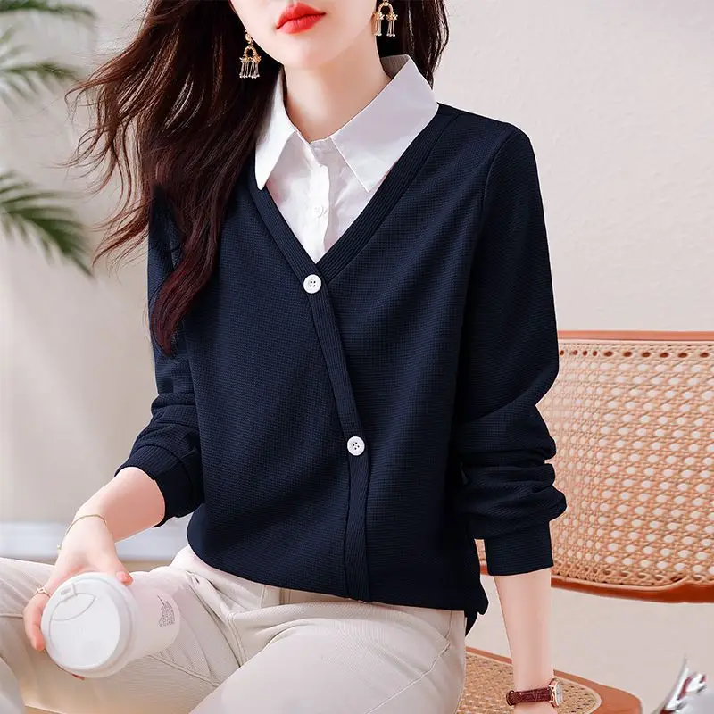 Spring Autumn Long Sleeve Patchwork Fake Two Piece Tops Polo Neck Contrast Loose Casual T Shirts Vintage Elegant Women Clothing