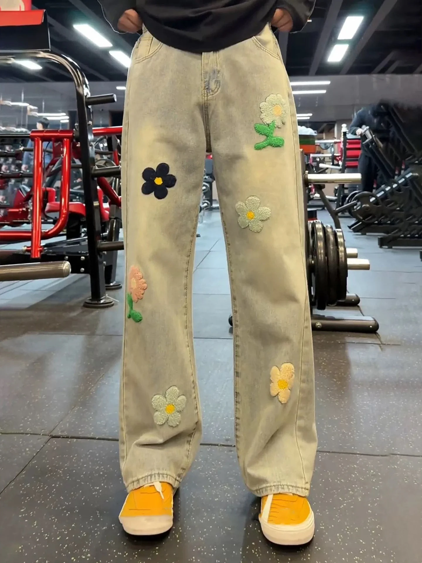 

Джинсы с высокой талией и прямыми штанинами для мужчин и женщин, молодежные, модные, с вышивкой, расклешенные, в американском уличном стиле, из смесового хлопка и полиэстера