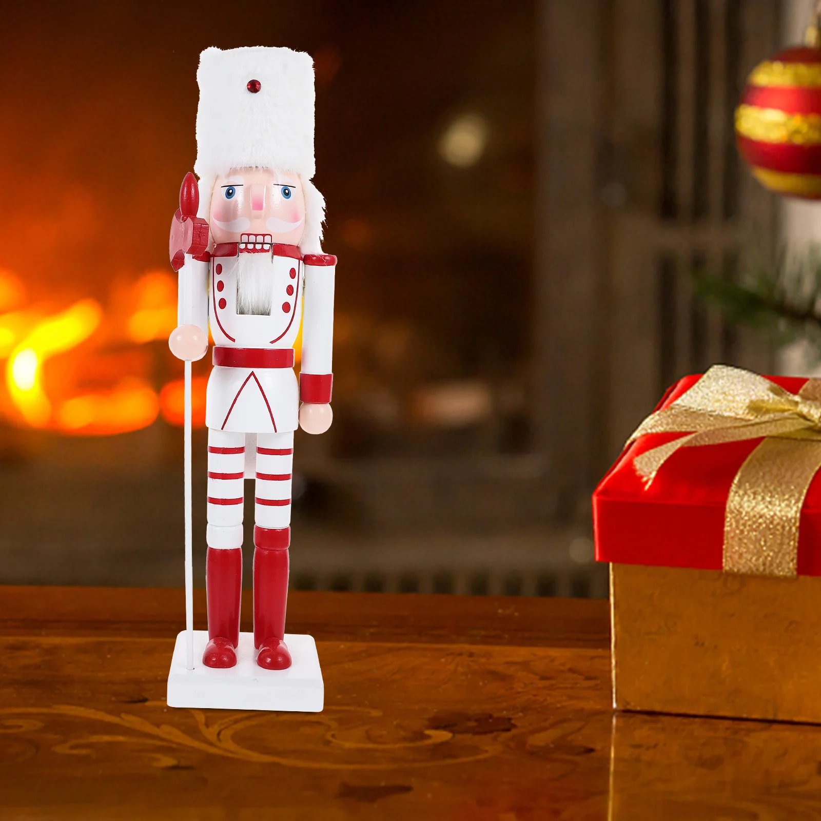 

Small Wooden Nutcracker Figure Classic Christmas Decoration Tabletop Xmas Nutcracker Ornament Holiday Home Decor Gift