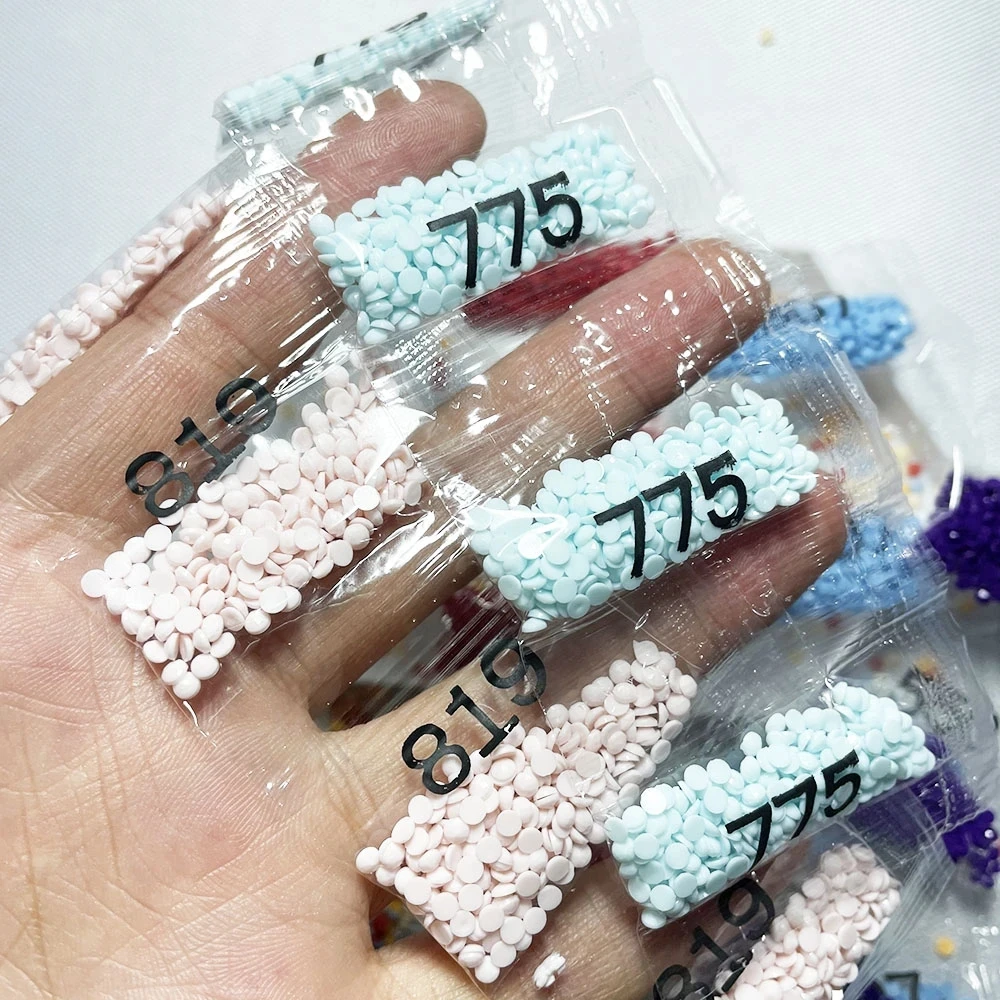 Wholesale Round Square Drill DMC 447 Colors Rhinestone Diy Diamond Painting Cross Stitch kits Full Stone Mosaic Bead Accessory