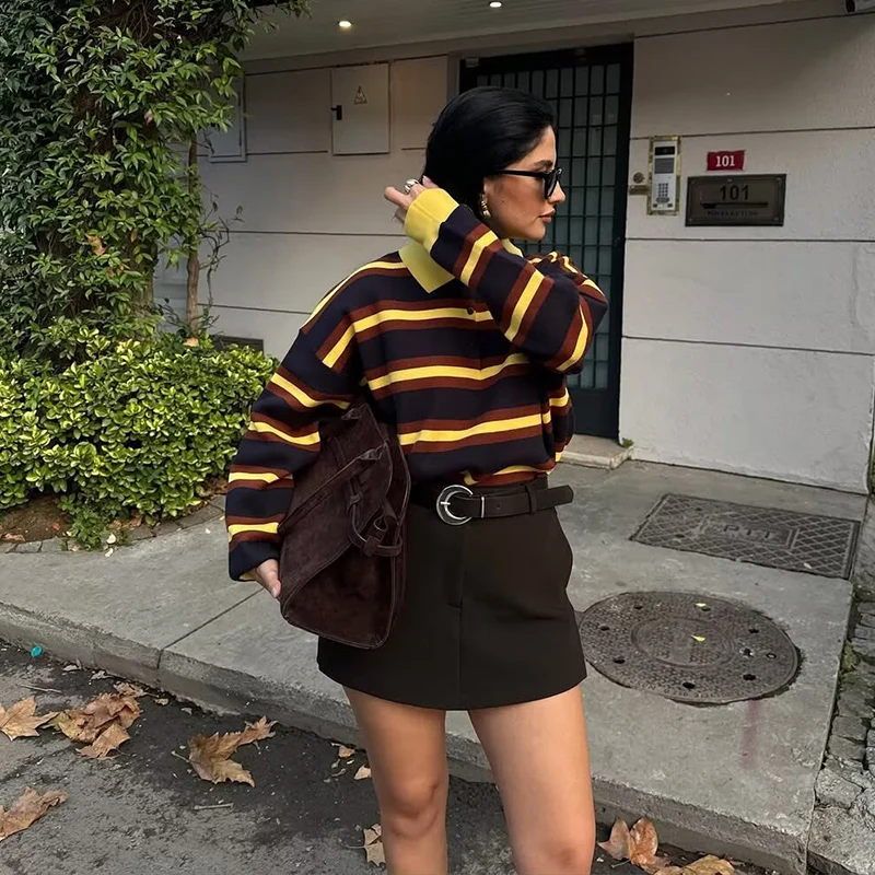 2025 nuevas camisetas de punto con cuello tipo Polo, suéter de otoño para mujer, Jersey de punto a rayas a la moda, Tops elegantes para vacaciones para mujer