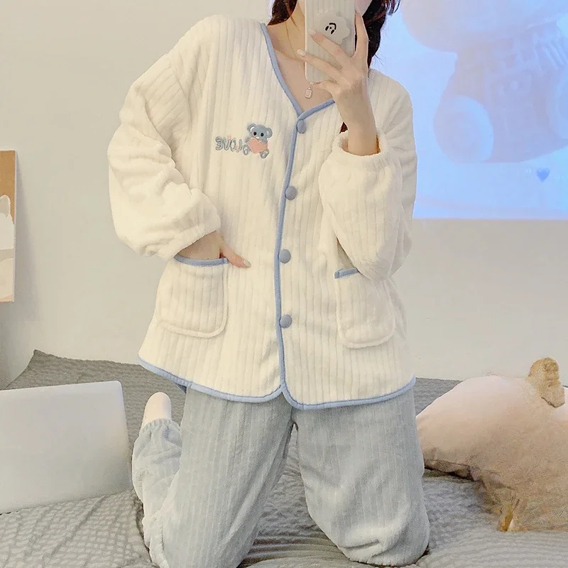 Herbst Winter Nachtwäsche Cartoon Stickerei Flanell Schule Pyjama verdickt warme Koralle Samt Pyjamas Set Frauen süße Homewear