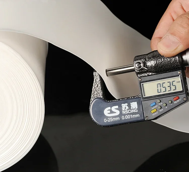 film-en-polytetrafluoroethylene-resistant-aux-hautes-temperatures-et-aux-acides-alcali