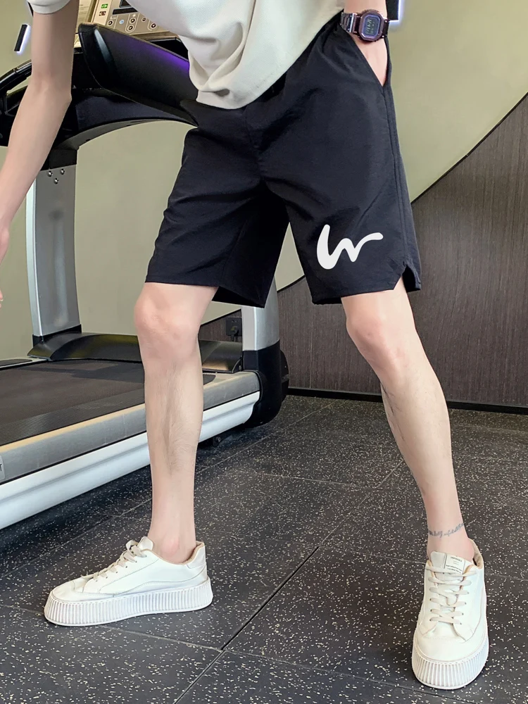 

Мужские шорты из ледяного шелка: быстросохнущие, повседневные, со средней посадкой, с четырьмя или пятью разрезами, летние, модные, дышащие, удобные