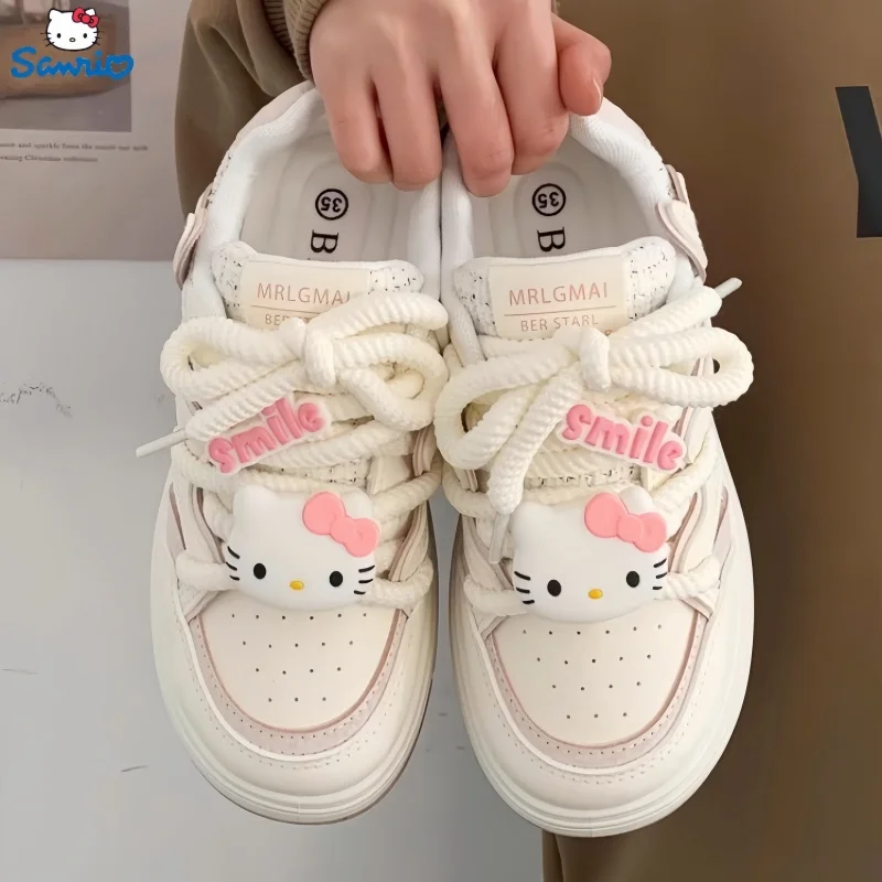 2024 New Sanrio Hello Kitty Soft Girl Cute Big Head Off White Shoes Y2k Platform Sneakers Versatile Skateboard Shoes For Women