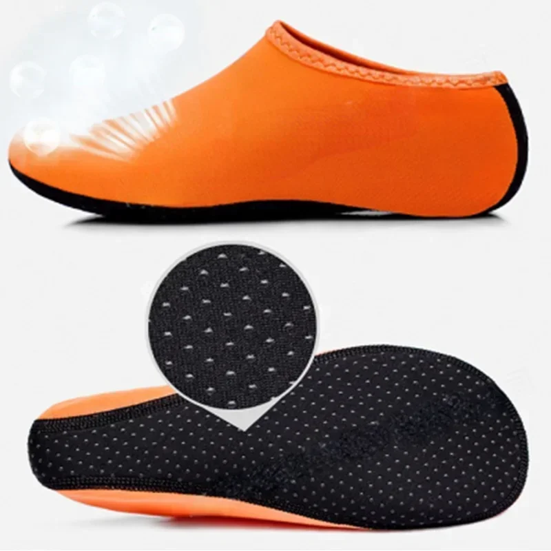 Scarpe da ginnastica antiscivolo per l'acqua calze da immersione per il nuoto Summer Beach Flat Snorkeling foot copriscarpe Seaside Sock Slipper Equipment