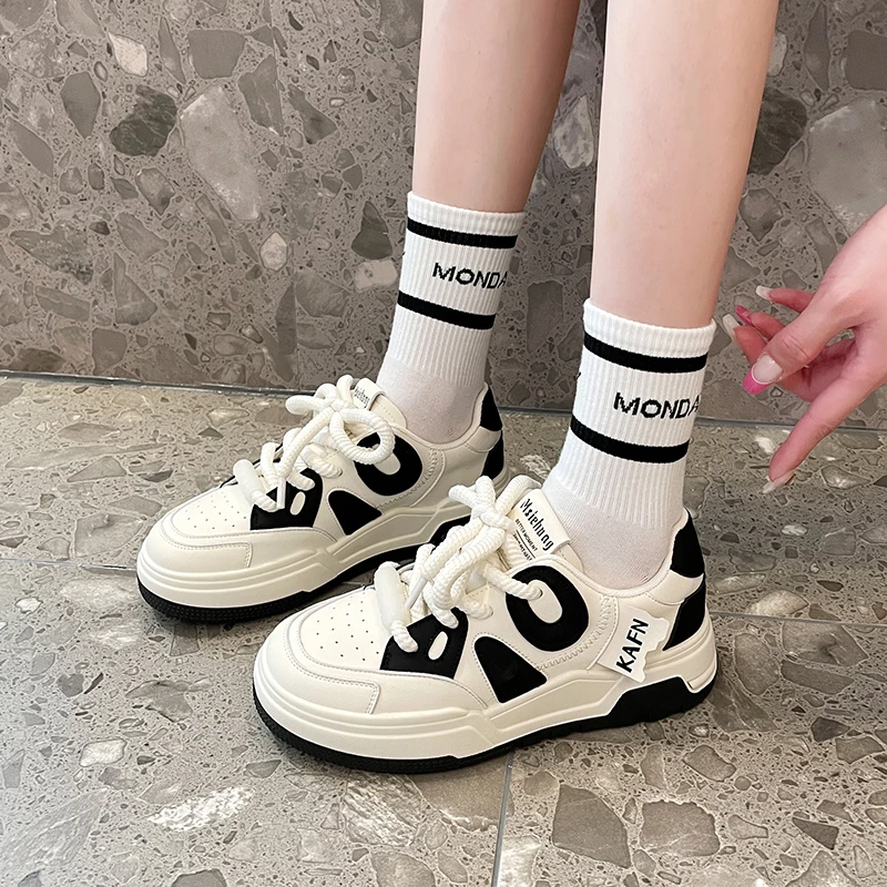 Ladies Shoes 2023 New Fashion Flat Casual Women's Sneakers Comfortable Platform Sprot Shoes Trend  Lace Up Versatile Sneakers