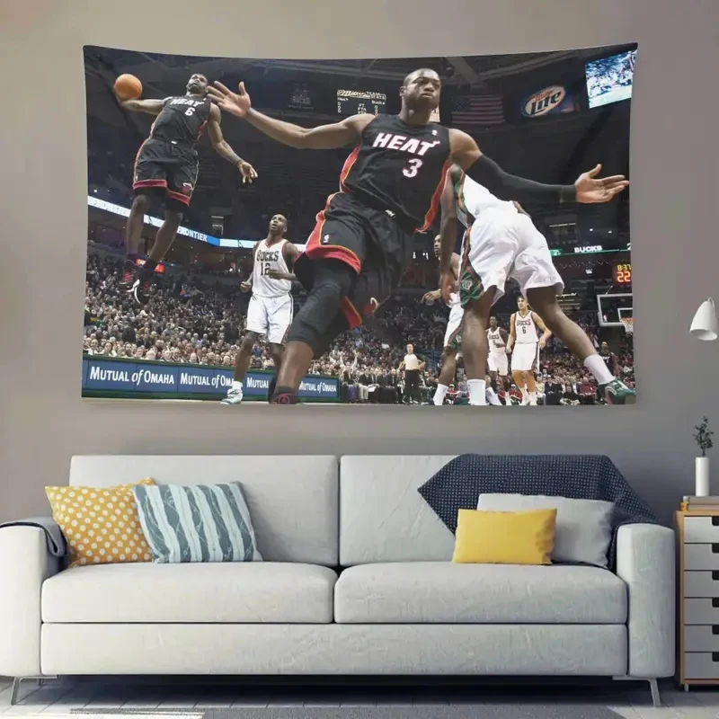 Tapiz Decorativo con Momentos Icónicos de LeBron James y Dwyane Wade, Historia Deportiva, Decoración para Dormitorio